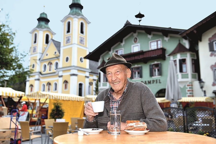 Sepp Wörgötter am Hauptplatz