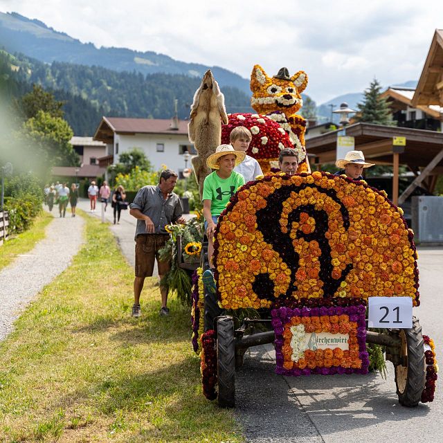 Blumencorso (c) TVB Kitzbüheler Alpen-Brixental (2)