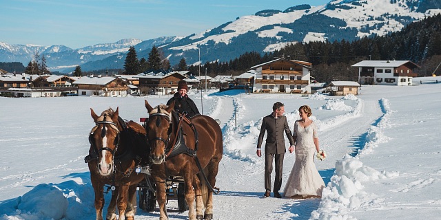 Charlotte Kitzbueheler Alpen wedding Brixen im Thale