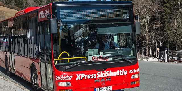 XPress SkiShuttle © Kurt Tropper